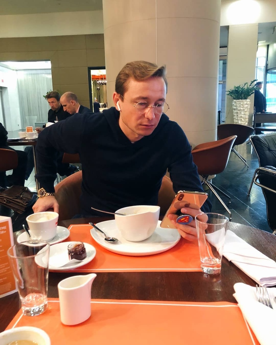 https://www.instagram.com/pavlovv.alexey/