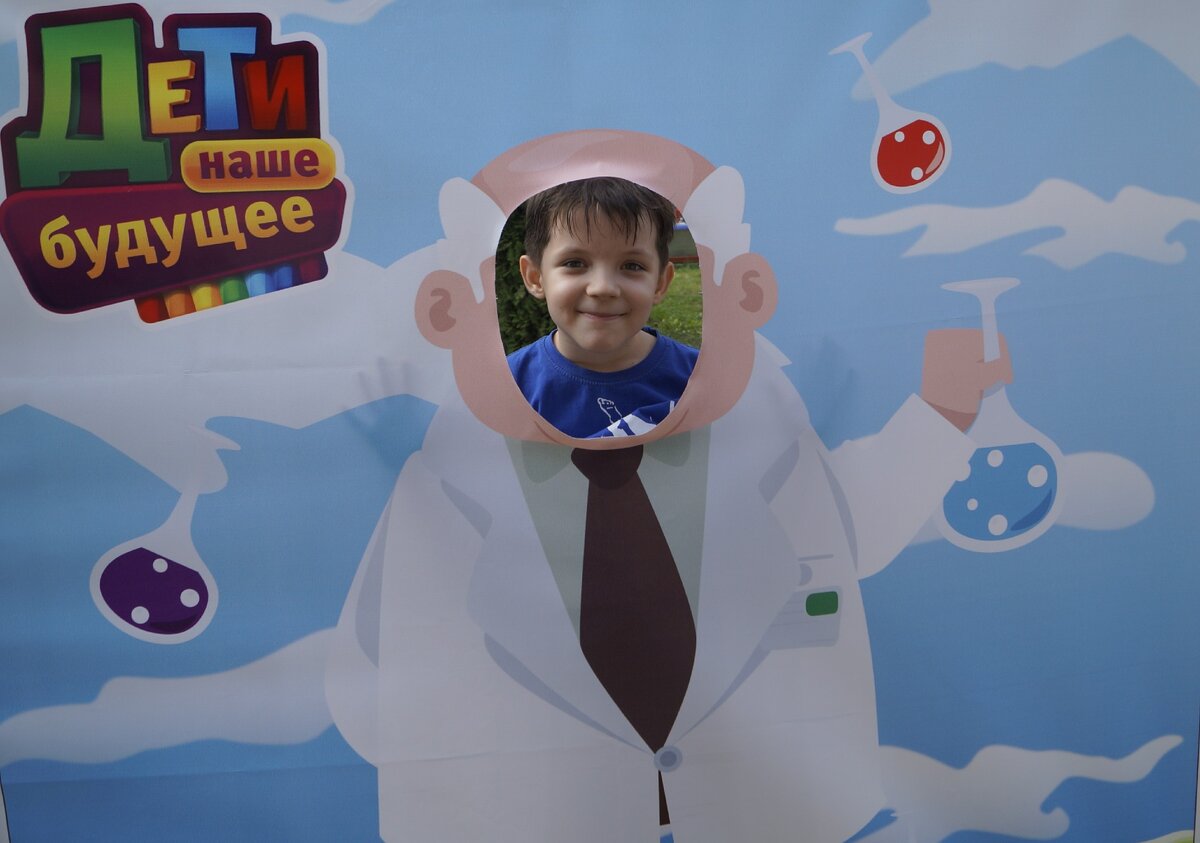 Матвейка в 1 классе твердо решил стать врачом.