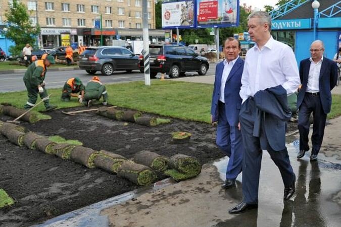 Благоустройство проспекта 60-летия Октября. Фото. Вислов Иван (КП-медиа).