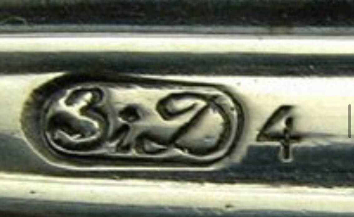 Клеймо 60-х годов. После Зi Д указана цифра года