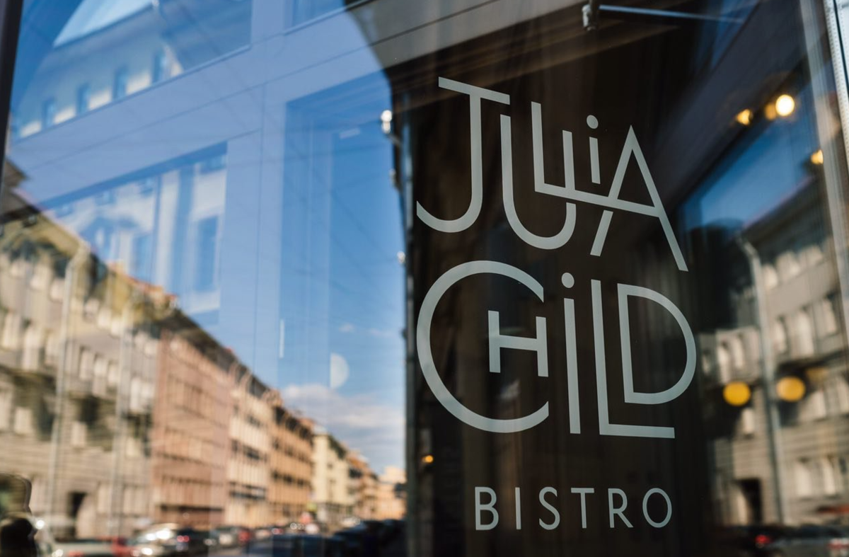 Julia child bistro гражданская. Julia child Bistro, Санкт-Петербург. Санкт-Петербург Гражданская улица 27 Julia child Bistro. Julia child Bistro, Санкт-Петербург меню. Кафе Julia child Bistro.