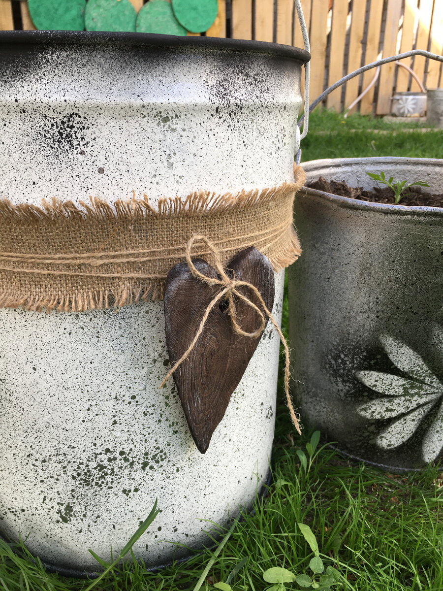 Meine alte Zinkbadewanne... #hofideen Garden projects, Garden deco, Backyard lan