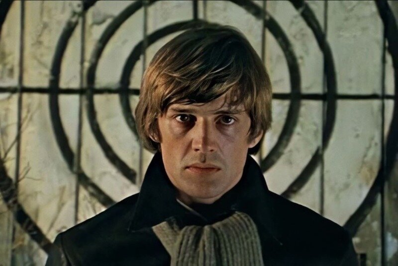 Александр Абдулов в картине «Обыкновенное чудо»