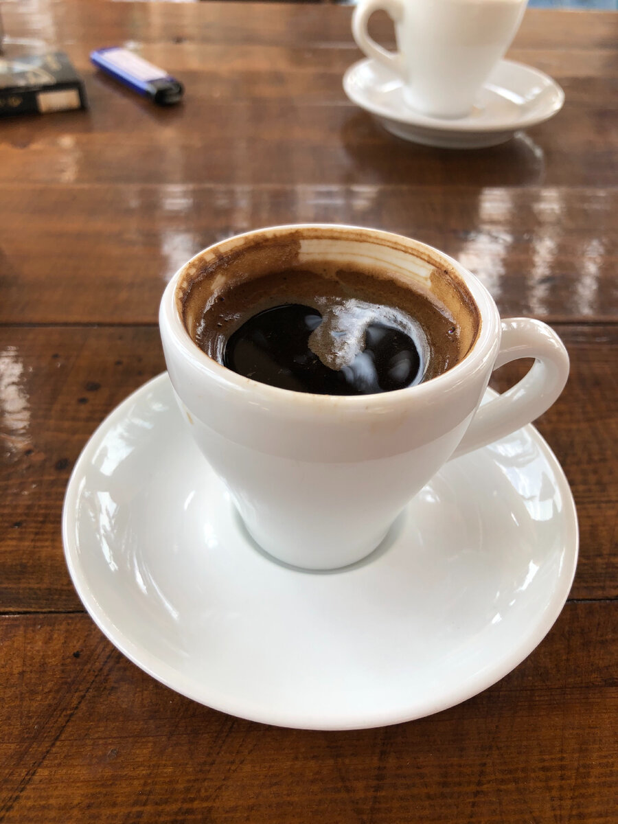 Кстати абхазский кофе как и турецкий, отдельный вид искусства 😍