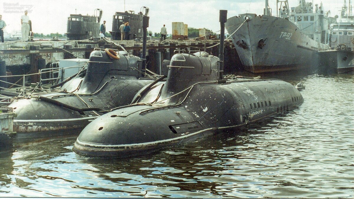 Подводная лодка своими руками поделка
