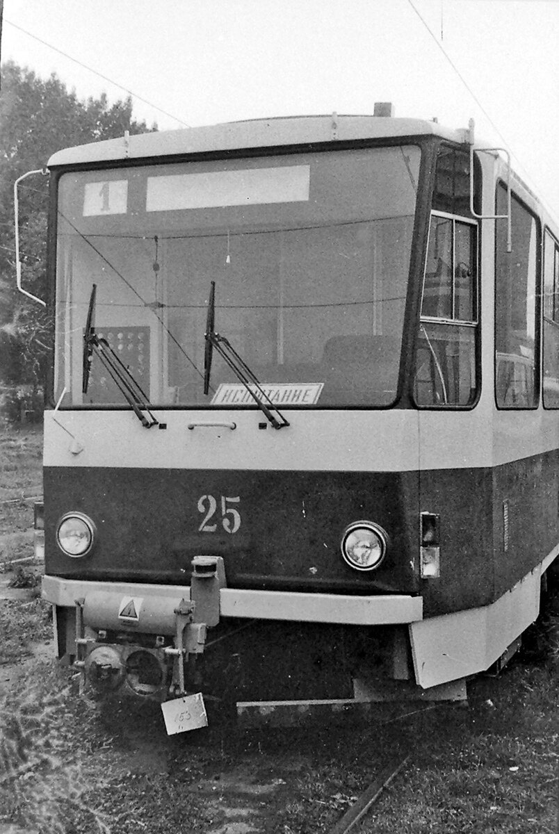 Один из последних поставленных в Тулу вагонов производства ЧКД-Прага