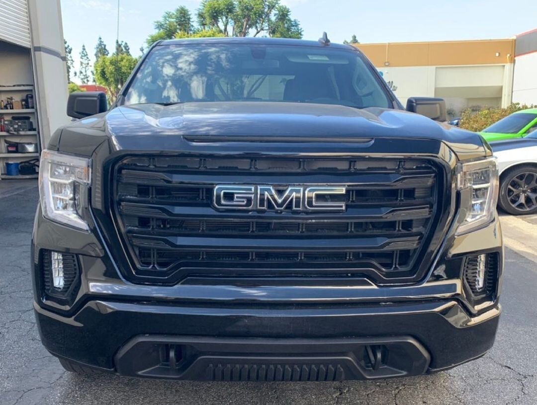 GMC Sierra. Источник иллюстрации - Яндекс.Картинки