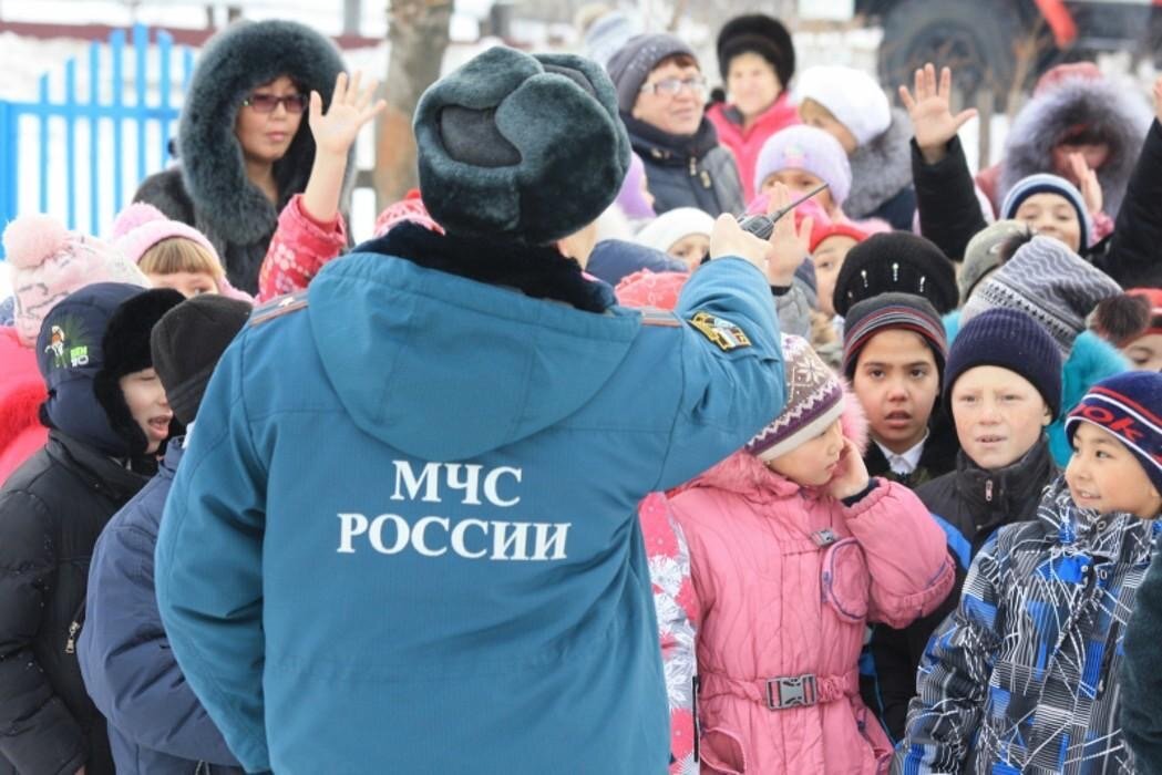 Эвакуация из школ Красноярска отменена 