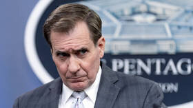 Джон Кирби отвечает на вопрос репортера во время брифинга в Пентагоне в Вашингтоне, 