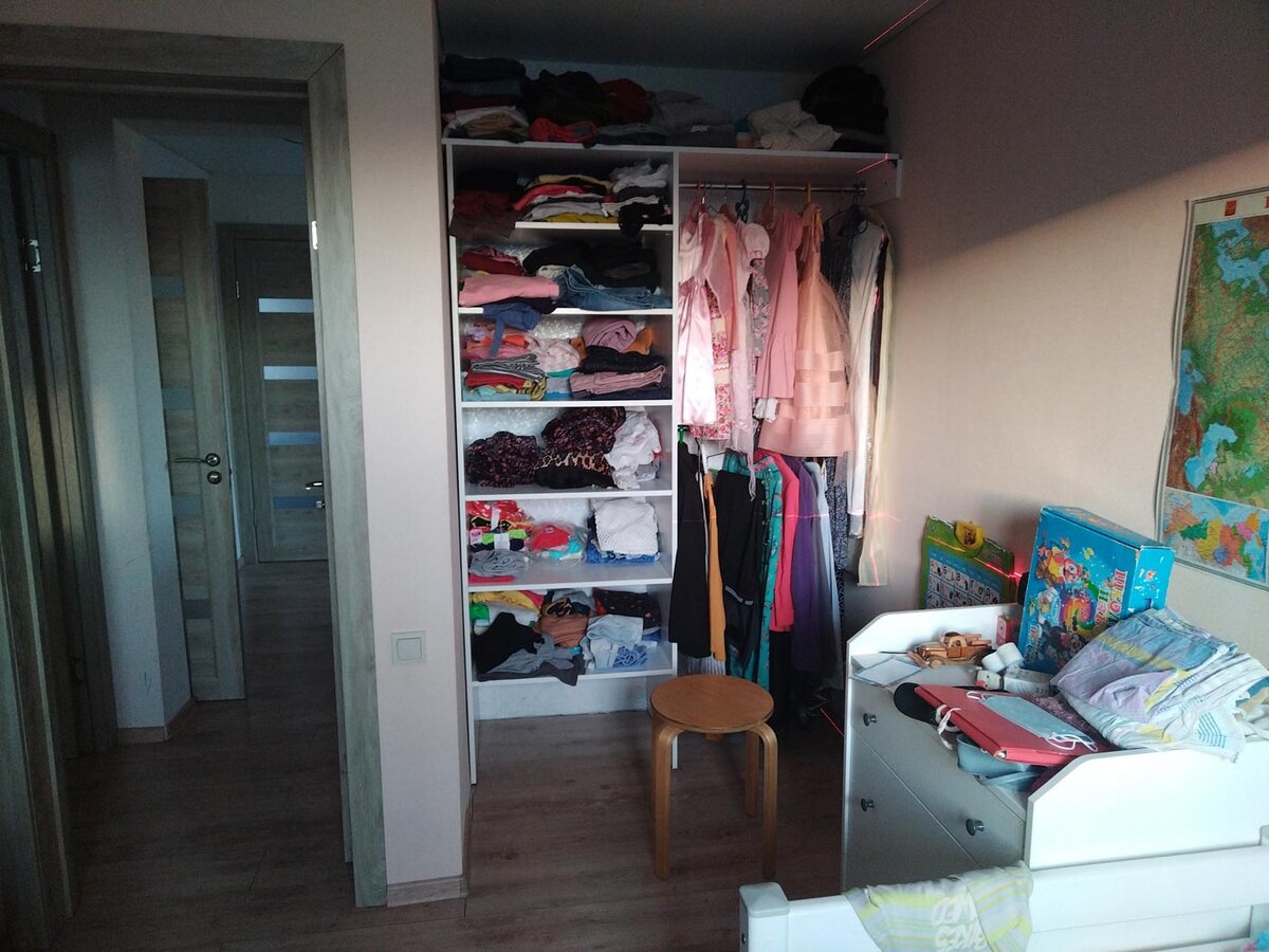 Подгонка встроенной мебели под неровную стену | Мастерская ...