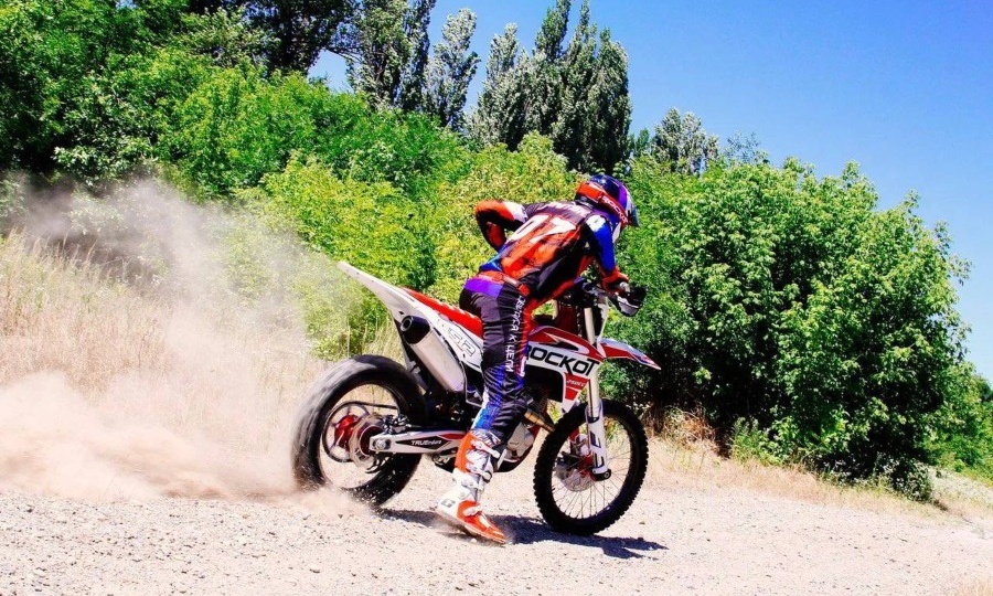 На что обратить внимание при покупке эндуро мотоцикла?