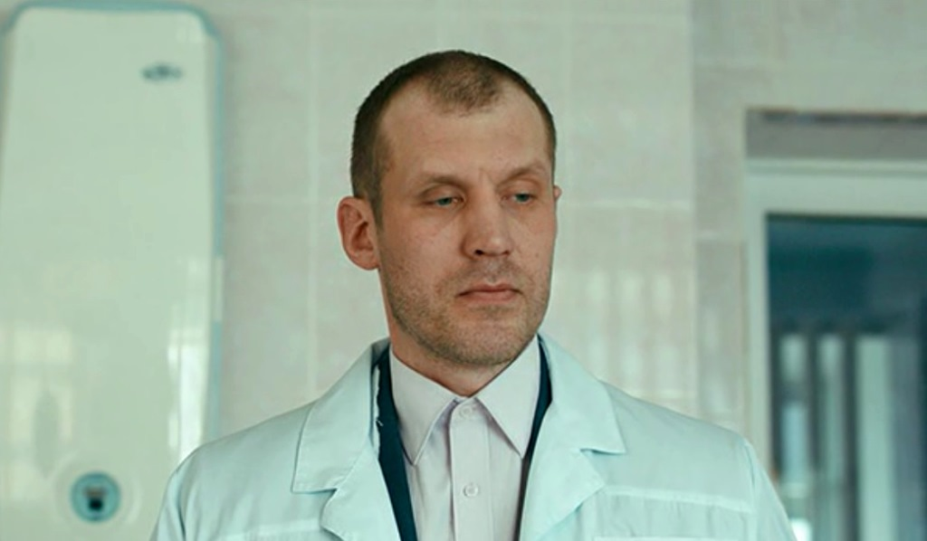 Алексей Парасевич в сериале «Канцелярская крыса»