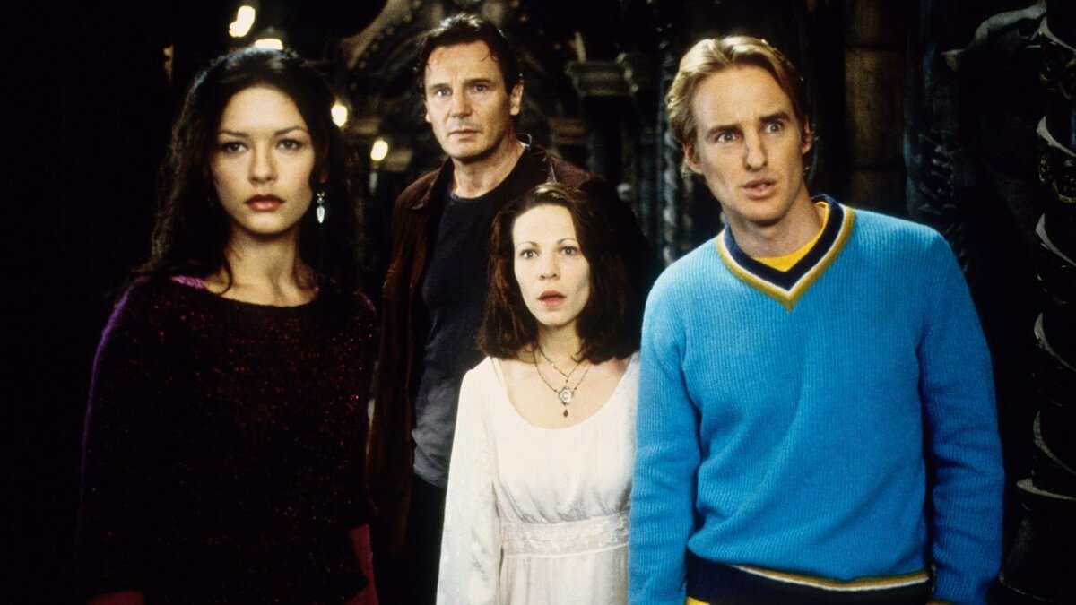 «Призрак дома на холме» (1999)