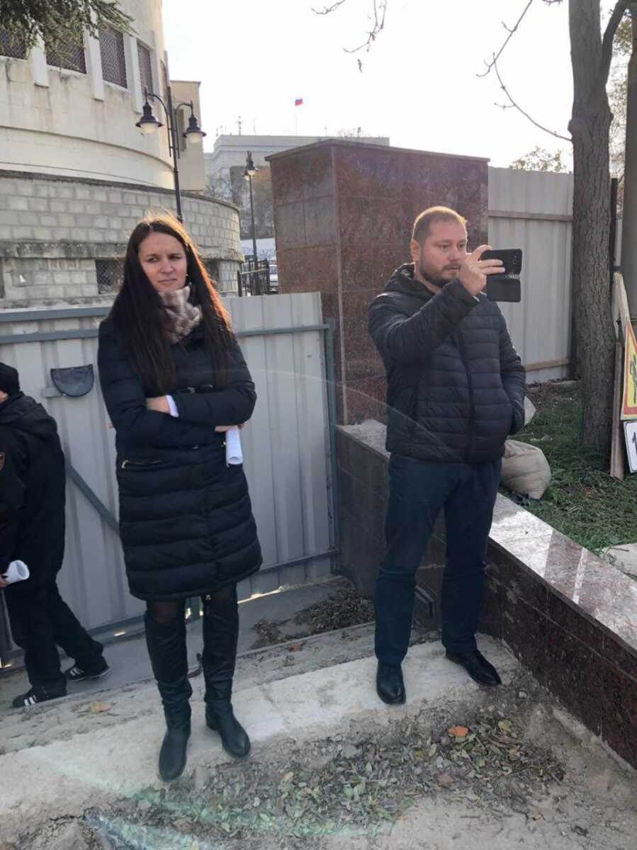 
Представители ГБУ "Парки и скверы"