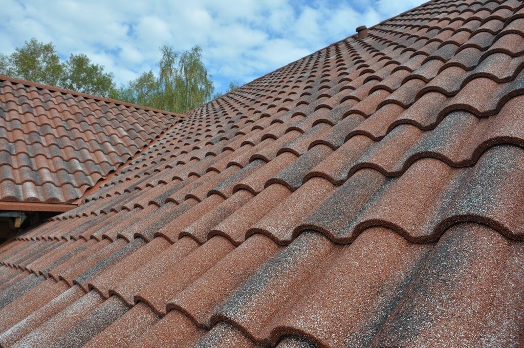 Преимущества черепицы. Композитная черепица Metrotile. ТЕХНОНИКОЛЬ черепица полимерпесчаная. Композитная черепица Гранд лайн. Композитная металлочерепица Гранд лайн.