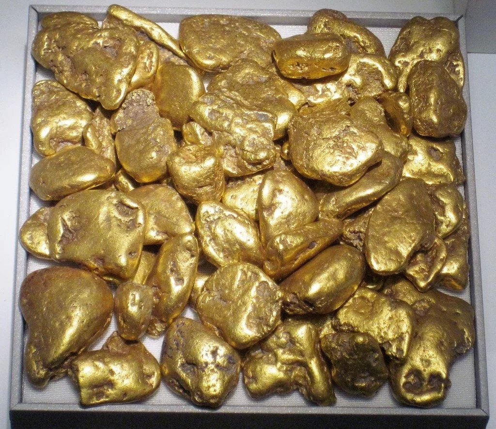 Что будет золотом сегодня. Золото. Самородное золото. Золотой рудник. Золотой самородок.
