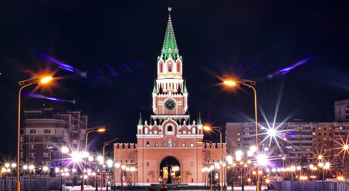 Специально для приезжих гостей нашего города проводим небольшую экскурсию по ночным клубам или местам, где можно потанцевать в Йошкар-Оле.