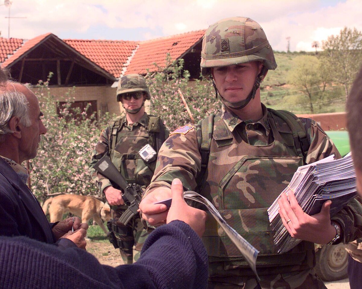 KFOR Косово 1999 год.