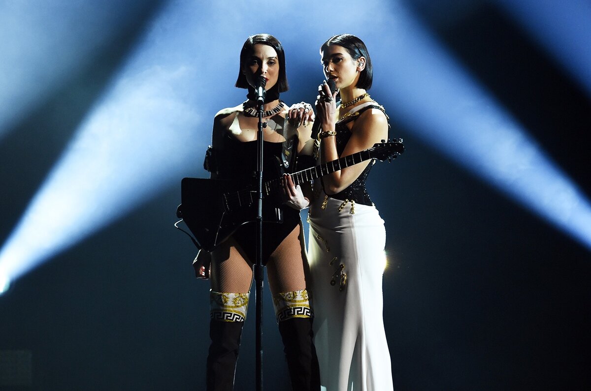 https://www.billboard.com/files/media/st-vincent-dua-lipa-grammys-show-2019-billboard-1548.jpg
