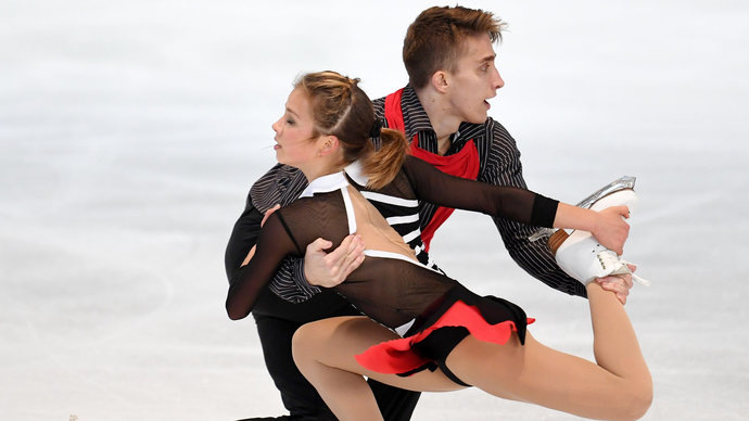  Алиса Ефимова и Александр Коровин 