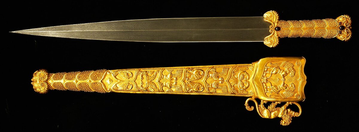Меч-акинак