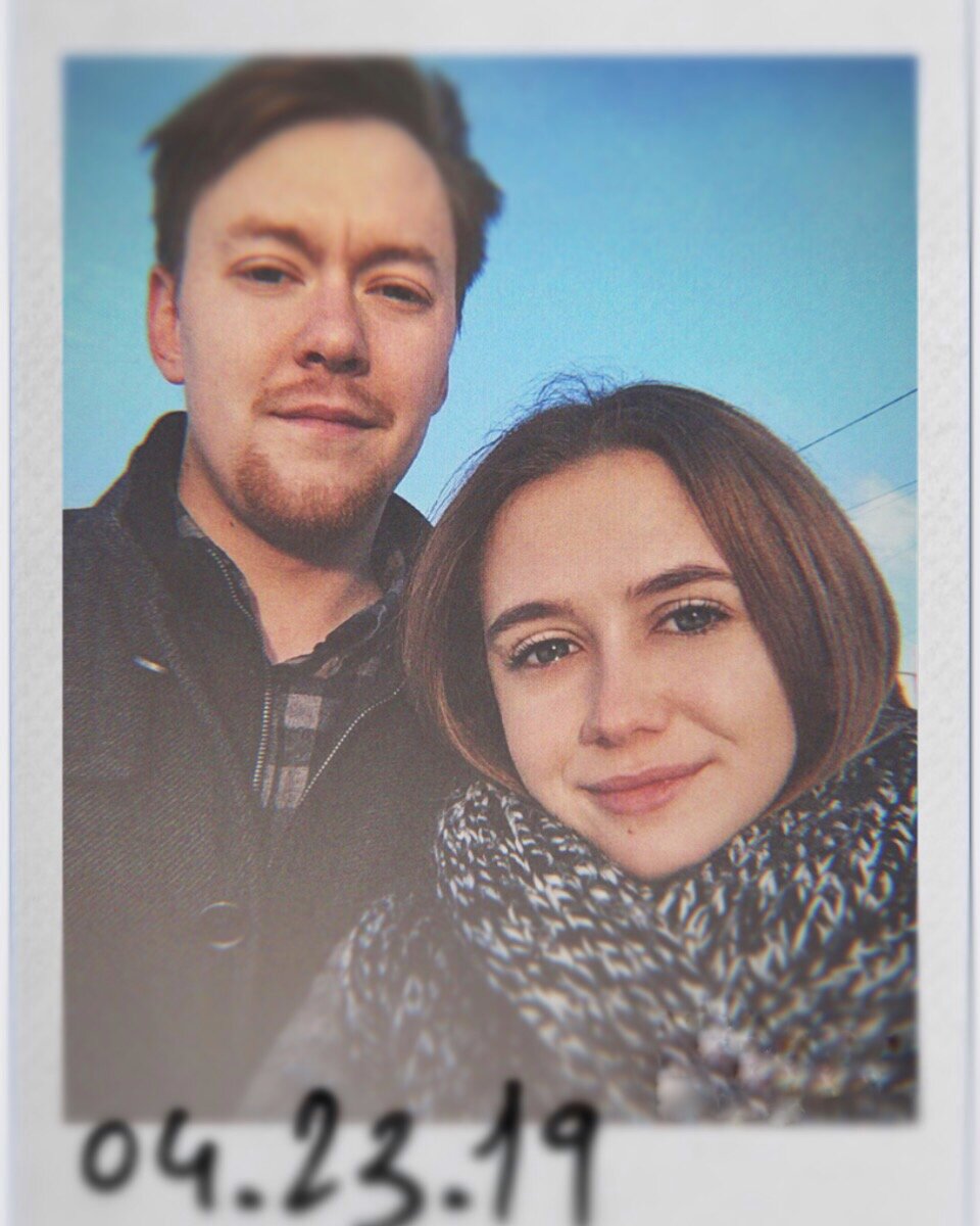 И последний совет - любите, любите и ещё раз любите! И тогда никакое время и никакое расстояние будет вам нипочём ❤️