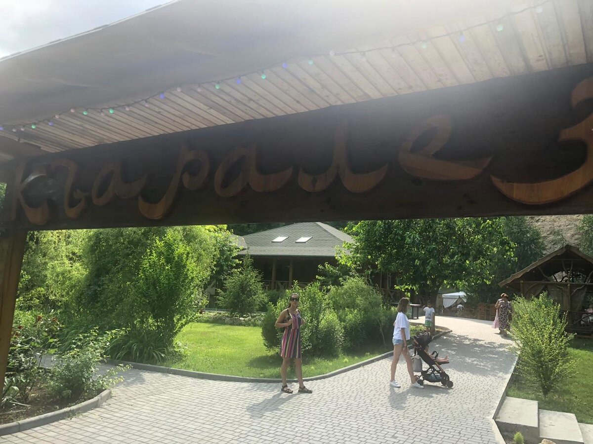 Много писать не буду, фото сами за себя скажут все, единственно ценны вне сезонна дешевле на 20 %.