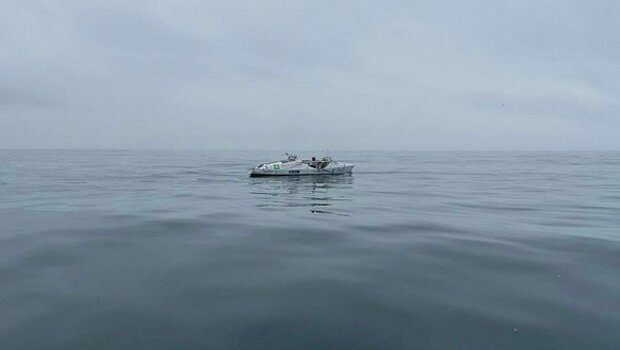 Через Тихий океан на весельной лодке. Фото: konyukhov.ru