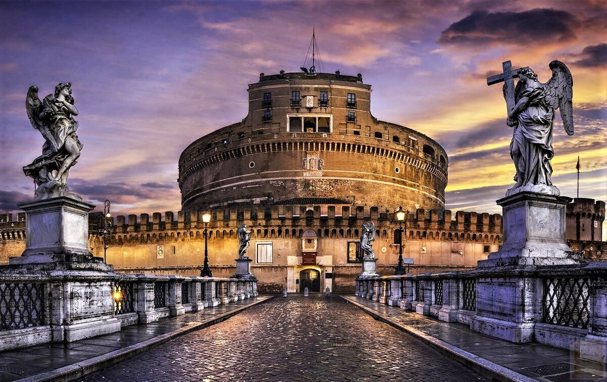 Замок Святого Ангела на закате