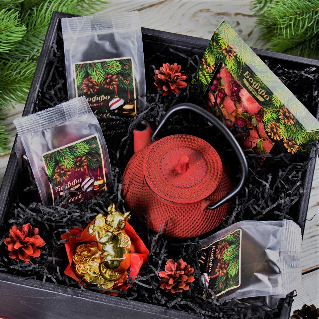 чайник набор подарок. подарочный набор - чайный. набор чайный на 2 персоны (чайник, 2 чашки, в коробке). подарочный набор. подарочный набор с чайником.