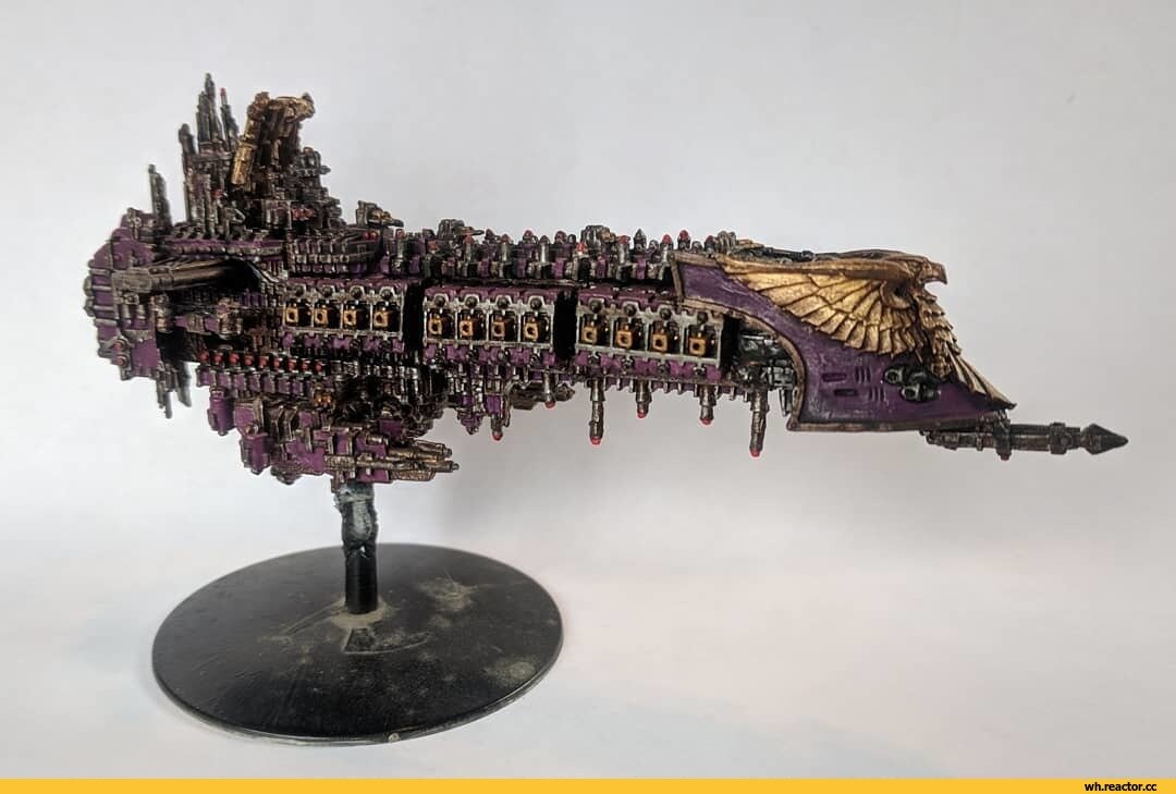 Battle fleet gothic. Warhammer 40000 Боевая баржа. Вархаммер 40000 баржи. Warhammer 40000 Imperial Navy. Warhammer 40000 Боевая баржа Космодесанта.