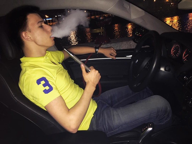 Очередной вип сынок