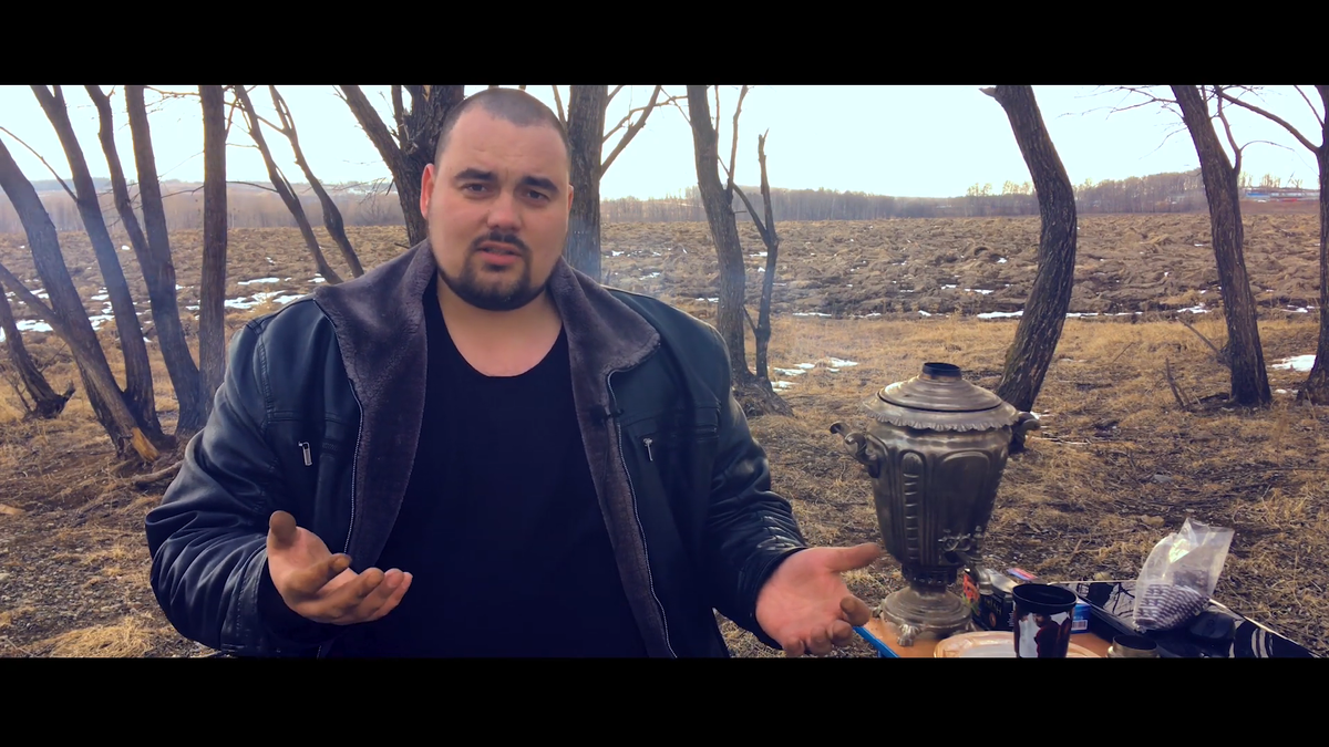 Фото из видео обзора toyota cresta Дима ведущий канала