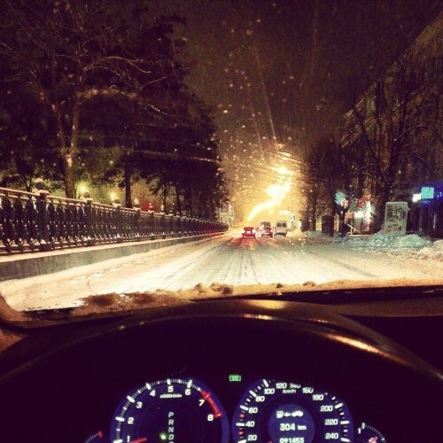 Все написанное - выдумка. Любые совпадения случайны. 