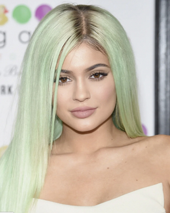 @kyliejenner