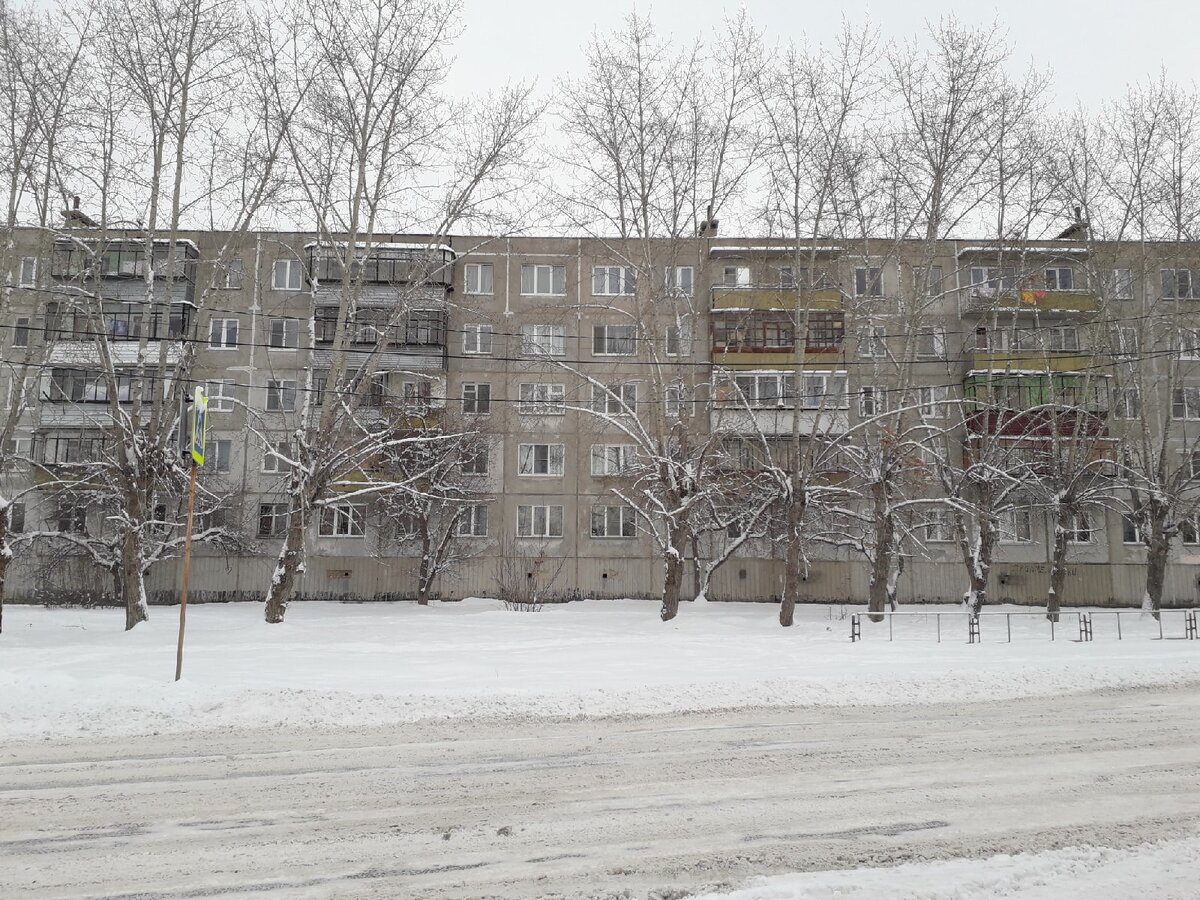 балконы разных мастей (фото автора)