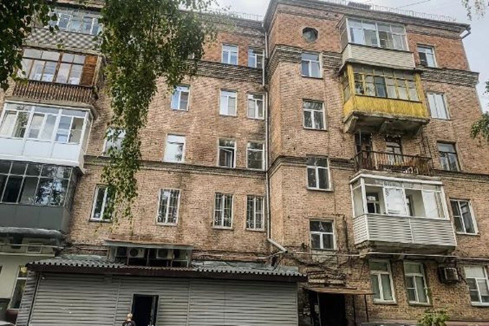     Дом находится по адресу пр. Ленина, 80 Виталий БАРАБАШ
