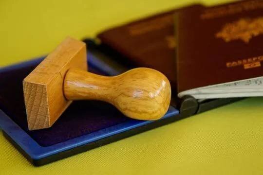    Bloomberg: в Европе заканчивается эпоха «золотых виз»