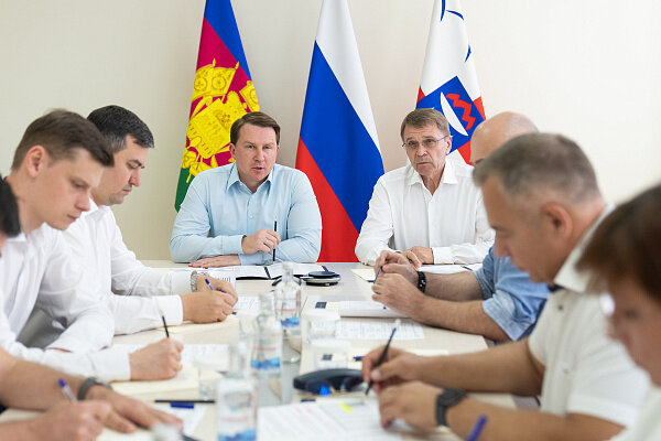 На совещании обсудили функционирование коммунального комплекса курорта. 