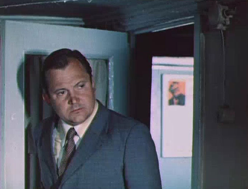 Виктор Павлов в фильме "Уходя - уходя"