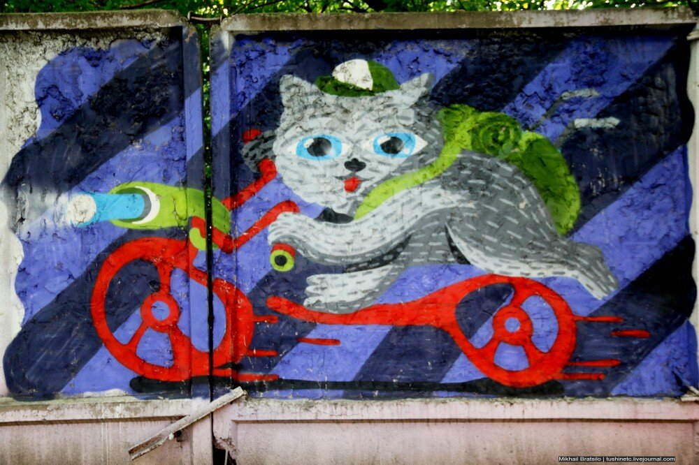 02.


