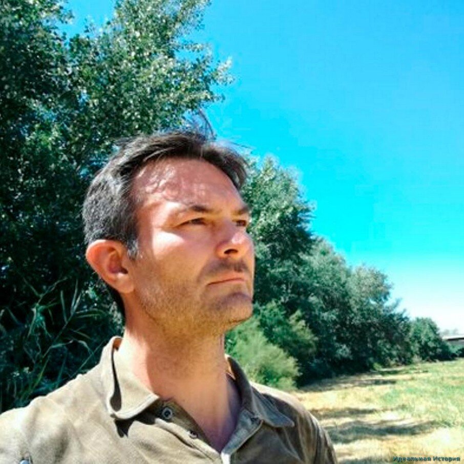 Военный историк Рики Ди Филлипс