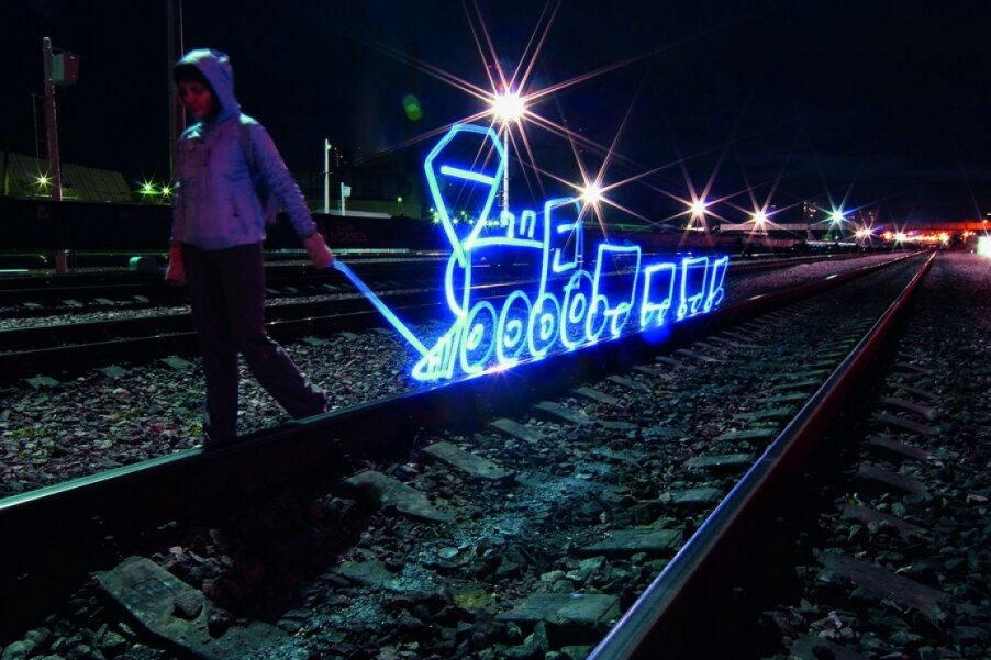 Во фризлайте реальные образы сочетаются с фантазиями художника. Этот снимок (нехитрая работа, по мнению Долгополова и Пальченкова) особенно нравится многочисленным поклонникам фризлайта. 