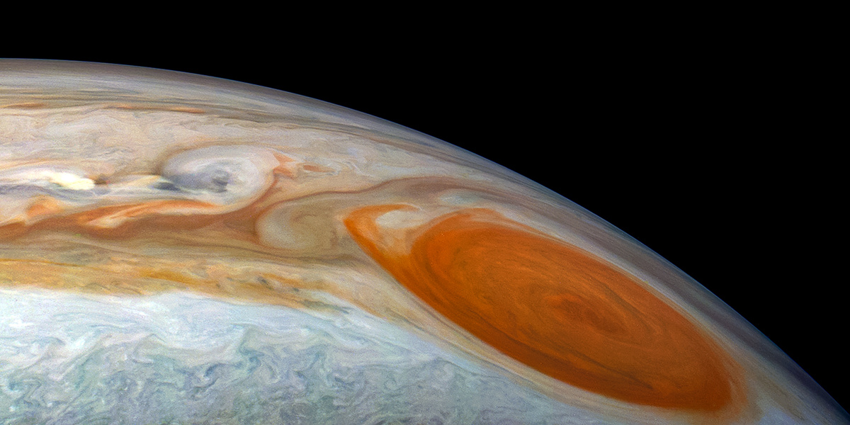 Источник: НАСА / JPL-Caltech / SwRI / MSSS / Кевин М. Гилл 