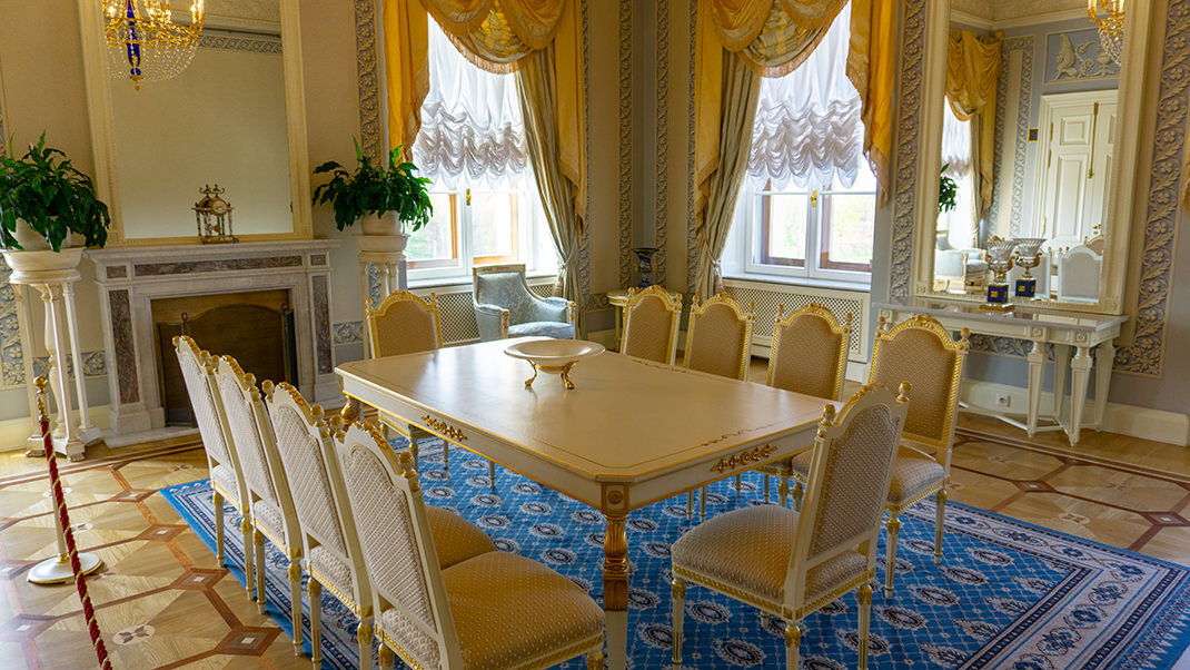 Стрельна дворцово-парковый ансамбль. Мраморный зал константиновского дворца в стрельне. Усадьба подушкино одинцово. Дворец конгрессов" (константиновский дворец) стрельна. Как попасть в резиденцию.