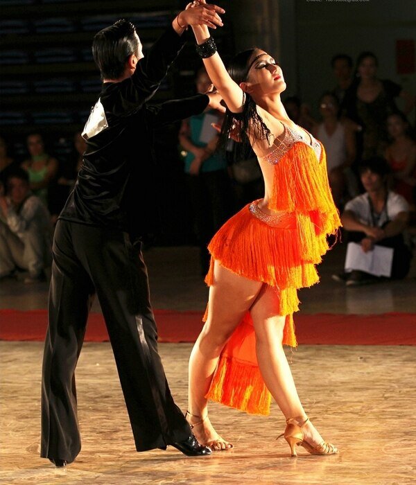 Источник https://ae01.alicdn.com/kf/HTB16tRtLpXXXXasXFXXq6xXFXXXG/2018.jpg