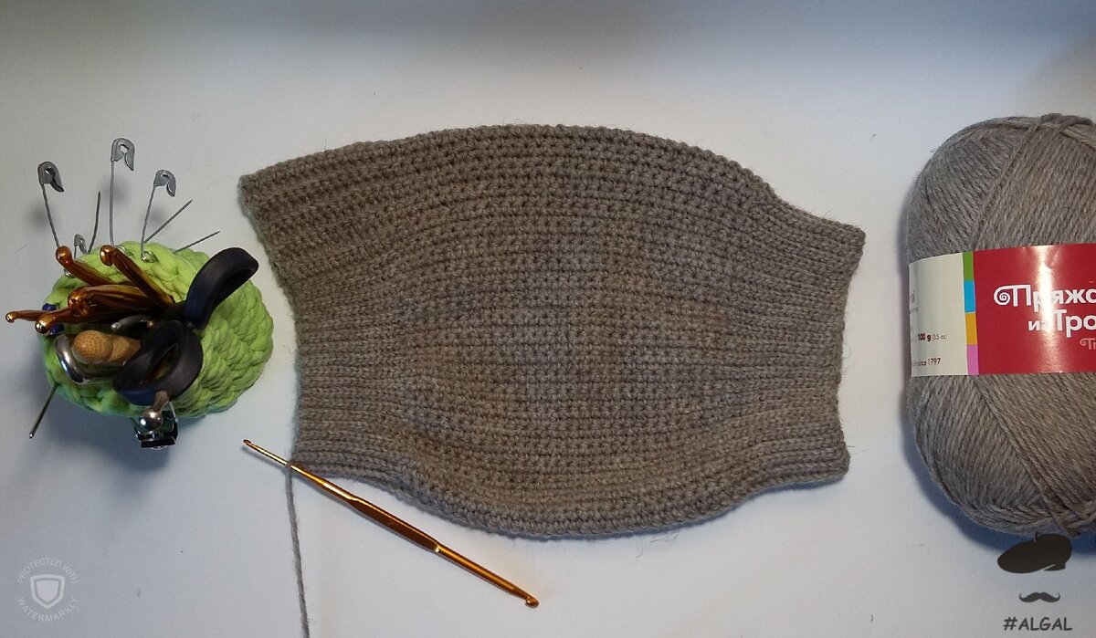 Связан первый наколенник