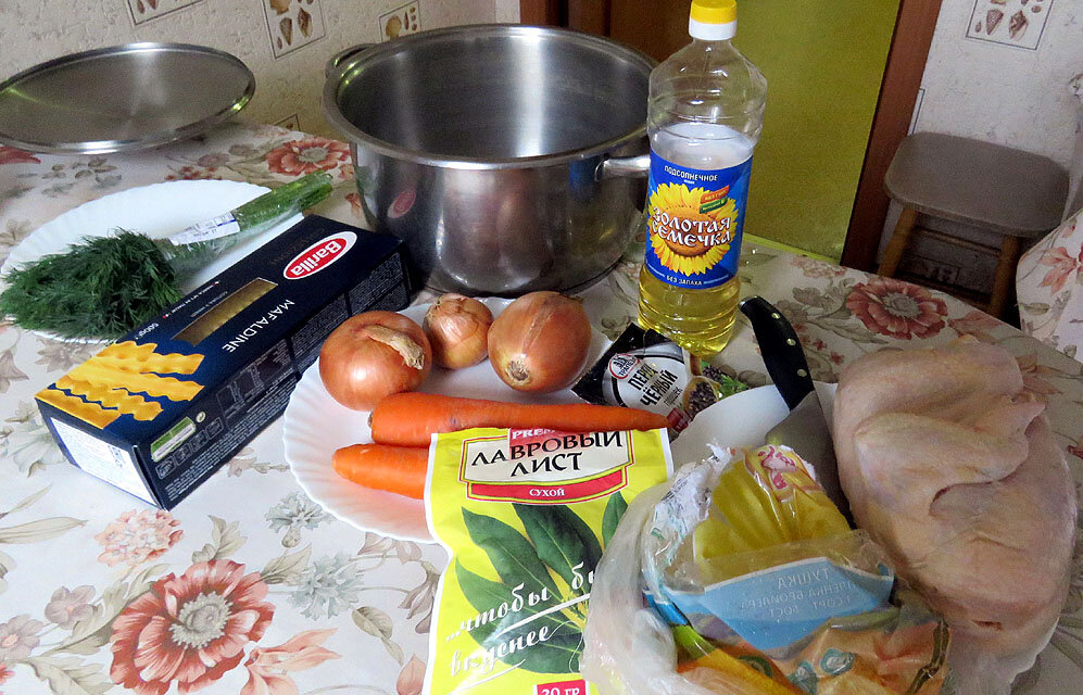 Ингредиенты для куриной лапши