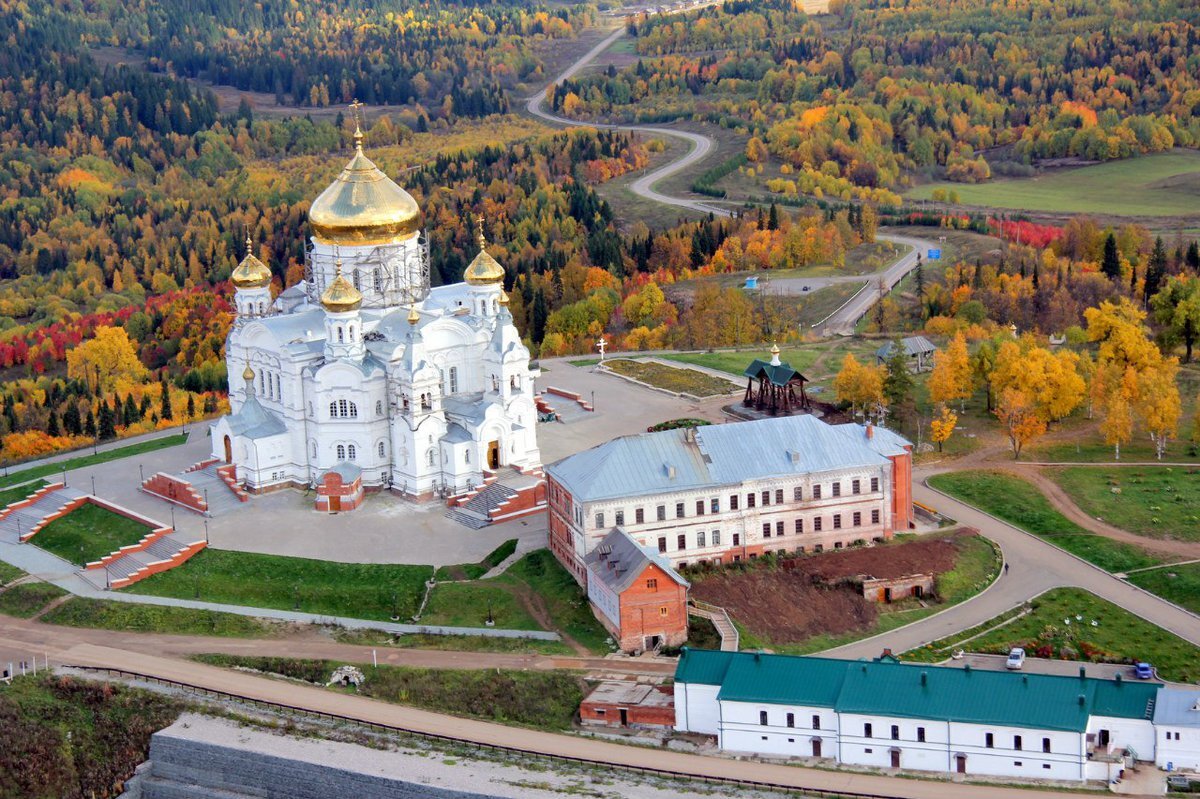 Зима Белогорский монастырь Пермь