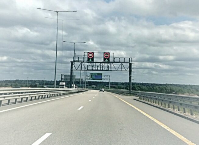 Скоростная автомобильная дорога Москва — Санкт-Петербург